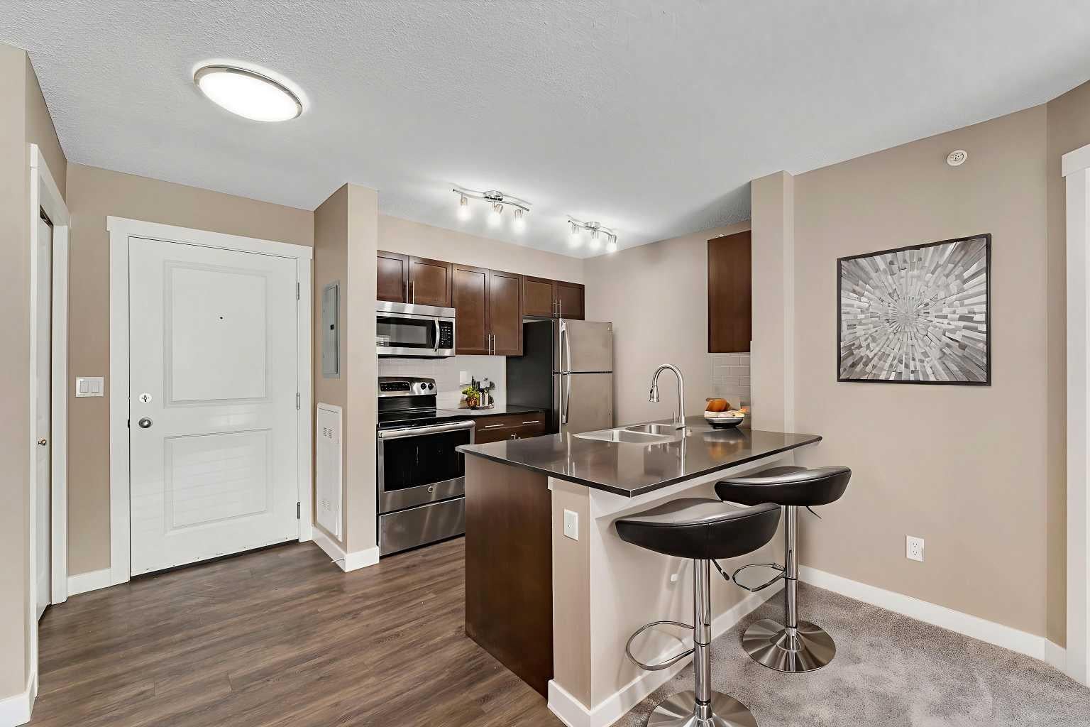 10 Kincora Glen Park NW 312