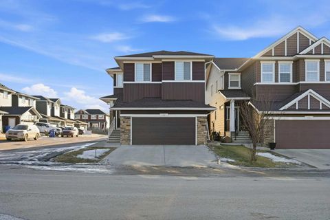 59 Redstone Park NE Calgary AB T3N 0K1