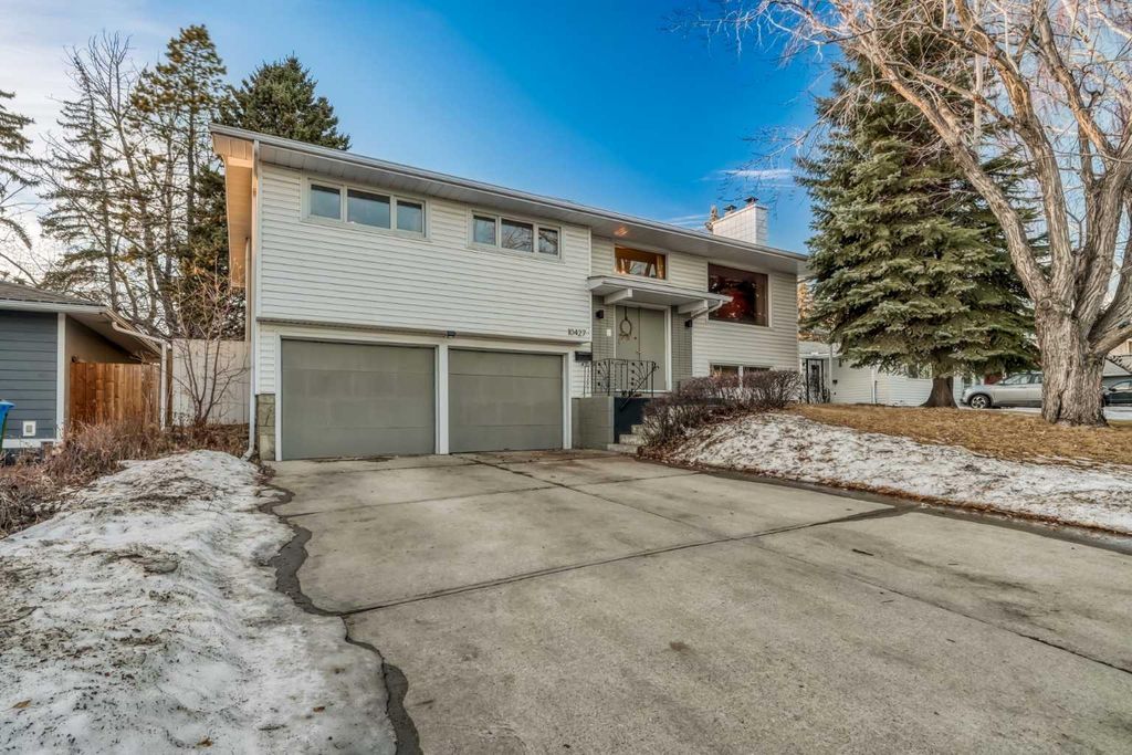 Photo of 10427 Wapiti Drive SE, Calgary, AB T2J 1J3 (MLS # A2282729)