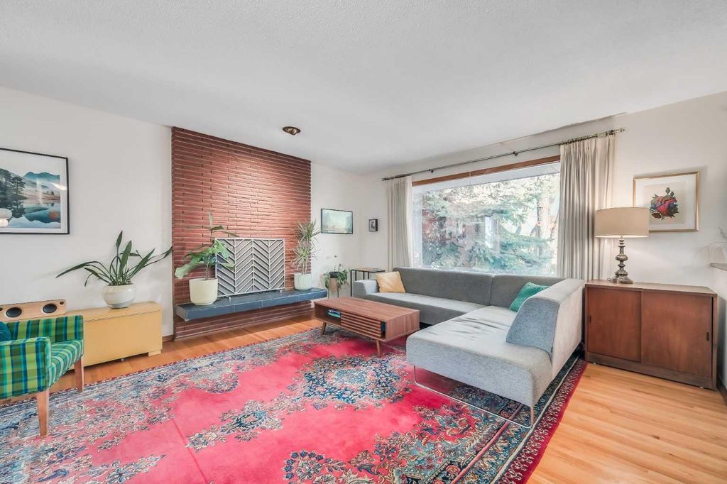 Photo of 10427 Wapiti Drive SE, Calgary, AB T2J 1J3 (MLS # A2282729)