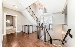 7 Westland Manor SW
