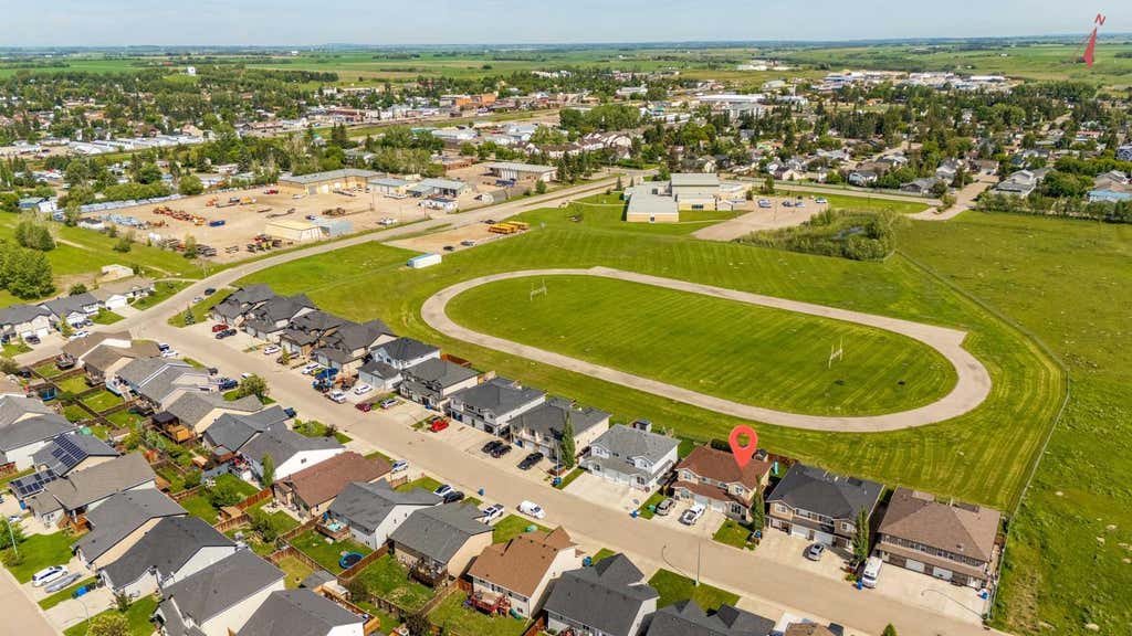 Photo of 78 Sandpiper Drive, Didsbury, AB T0M 0W0 (MLS # A2334786)