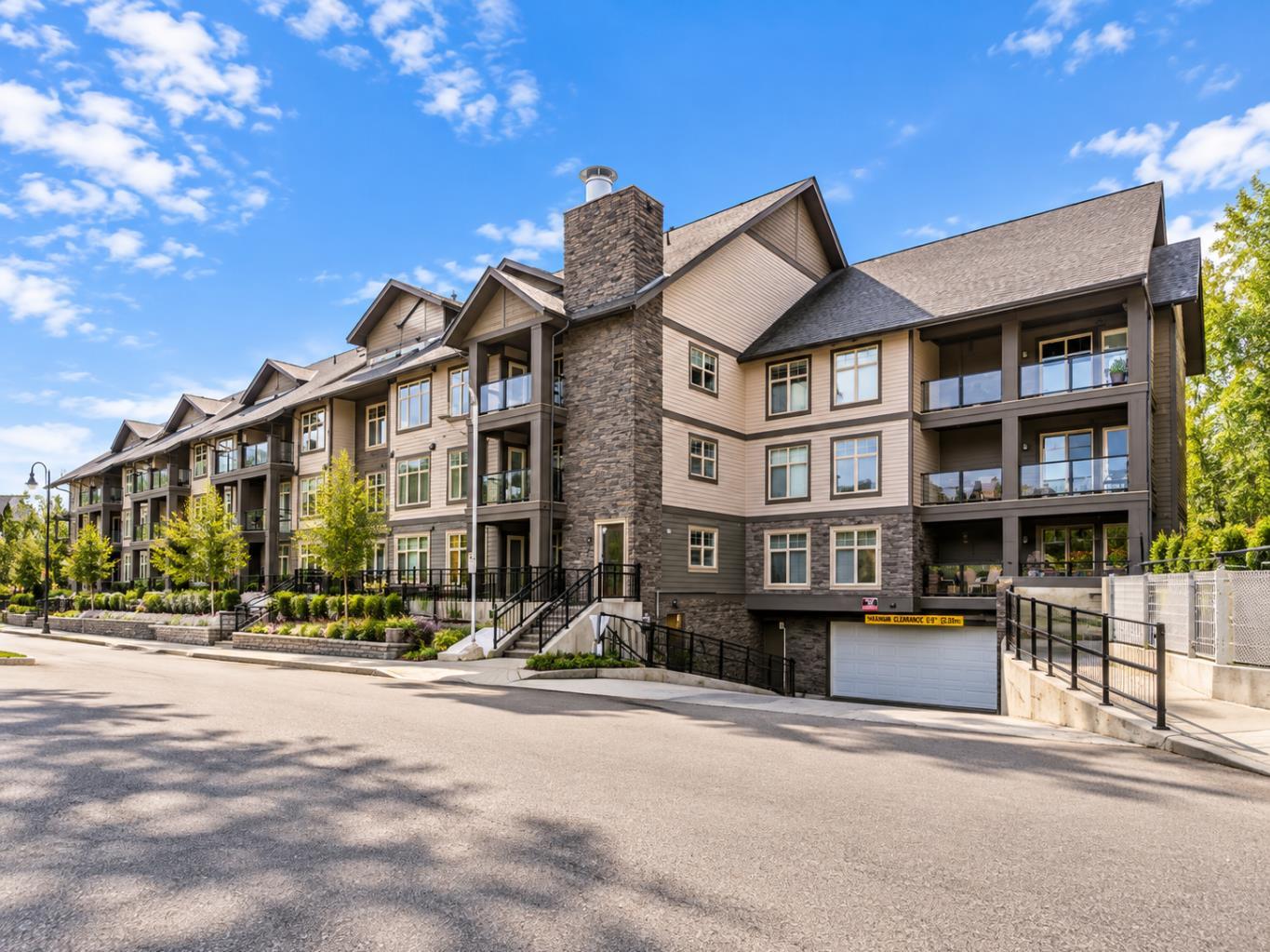 25 Aspenmont Heights SW 313