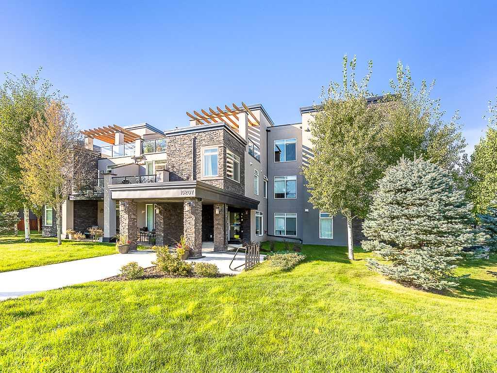 15207 1 Street SE 202