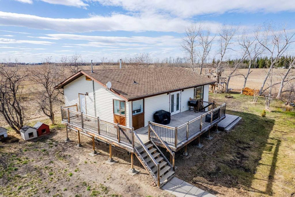 Photo of 79530 Range Road 125, Rural Saddle Hills County, AB T0H 0K0 (MLS # A2309166)