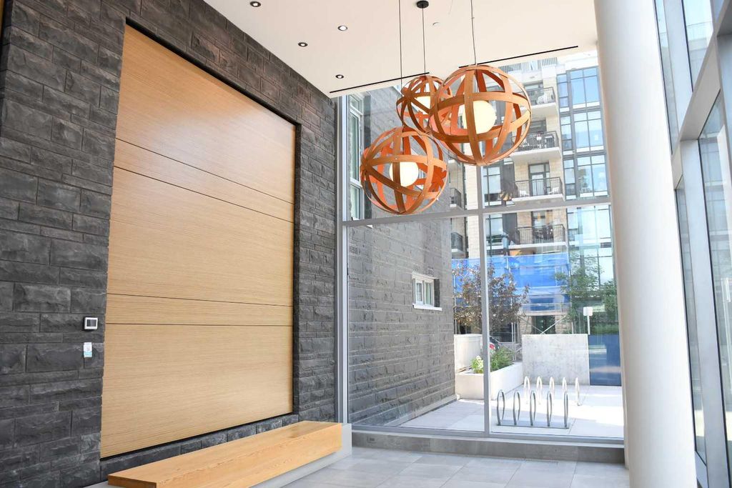 Photo of 108 Waterfront Court SW #604, Calgary, AB T2P 1K7 (MLS # A2236512)