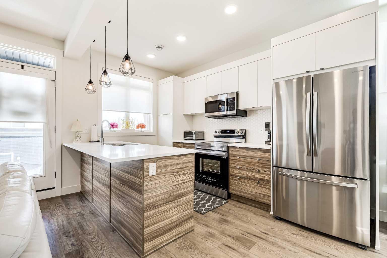 10060 46 Street NE 511