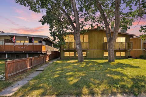 Photo of 7341 36 Avenue NW, Calgary, AB T3B 1V1 (MLS # A2333288)