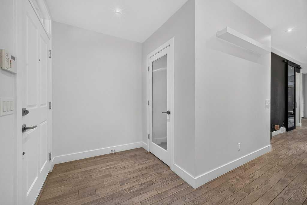 6 Scarpe Drive SW 20