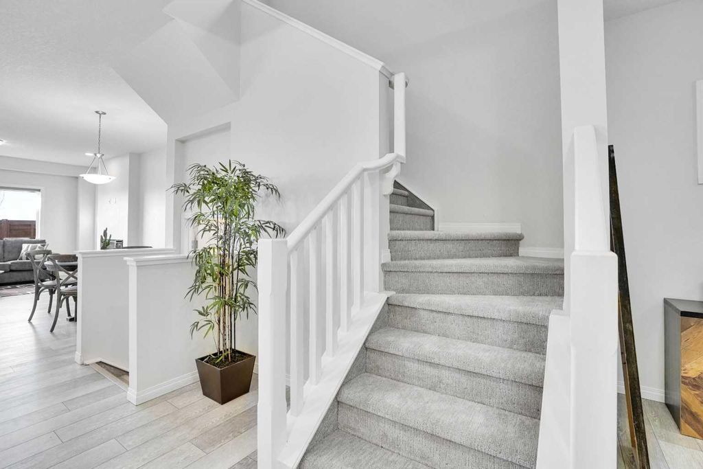 Photo of 155 Savanna Way NE, Calgary, AB T3J 0Z9 (MLS # A2286131)