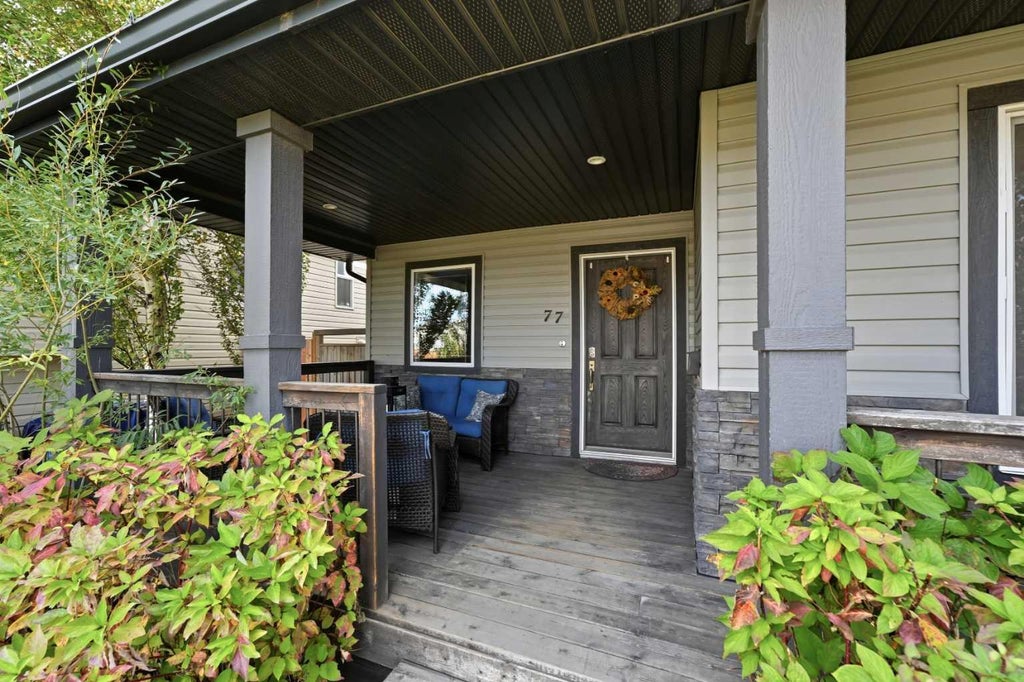 Photo of 77 Aztec Crescent, Blackfalds, AB T4M 0M2 (MLS # A2351735)