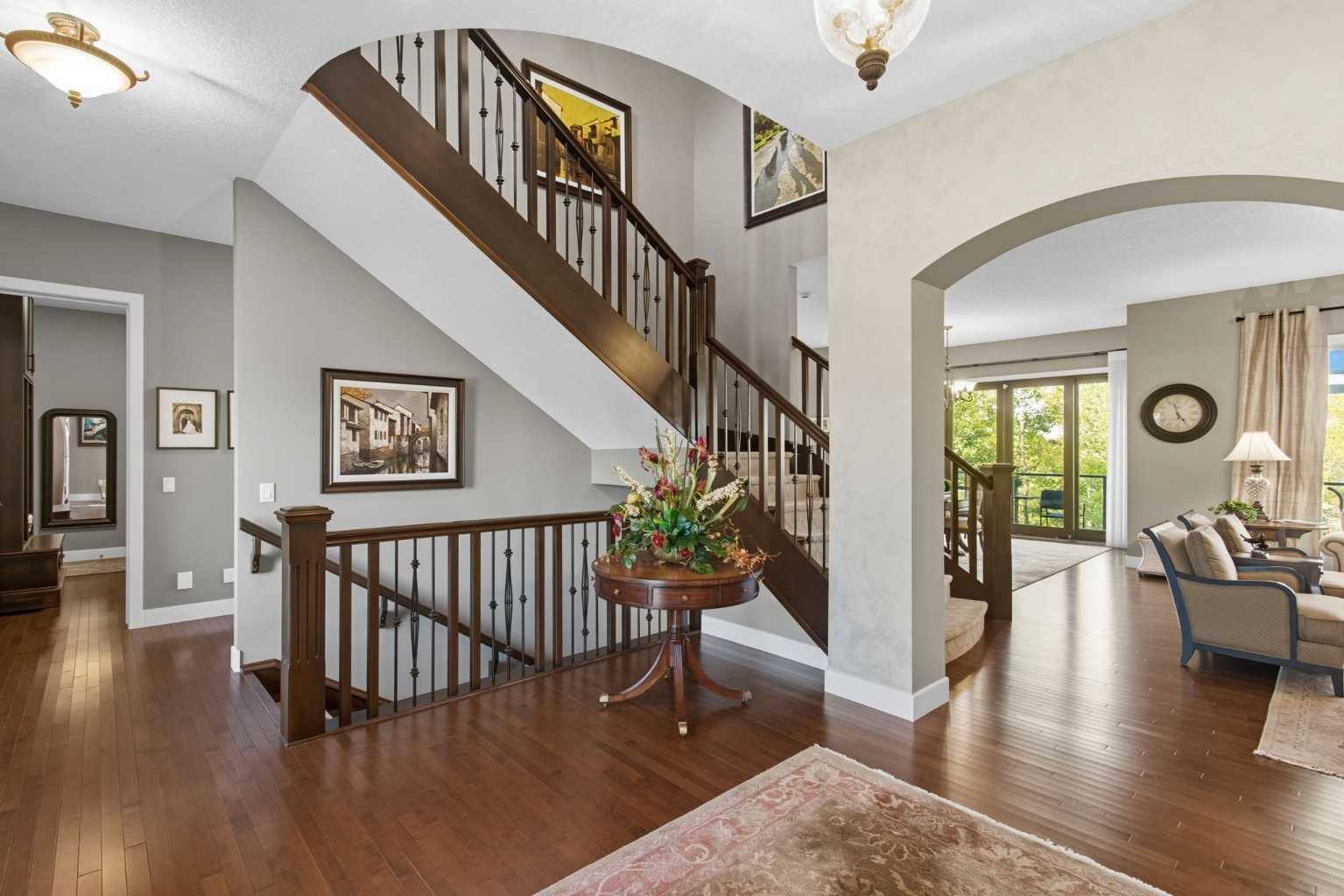 41 Evergreen Mount SW