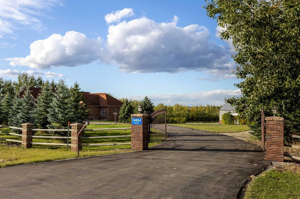 Photo of 14004 402 Avenue E, Rural Foothills County, AB T1S 6C4 (MLS # A2349656)