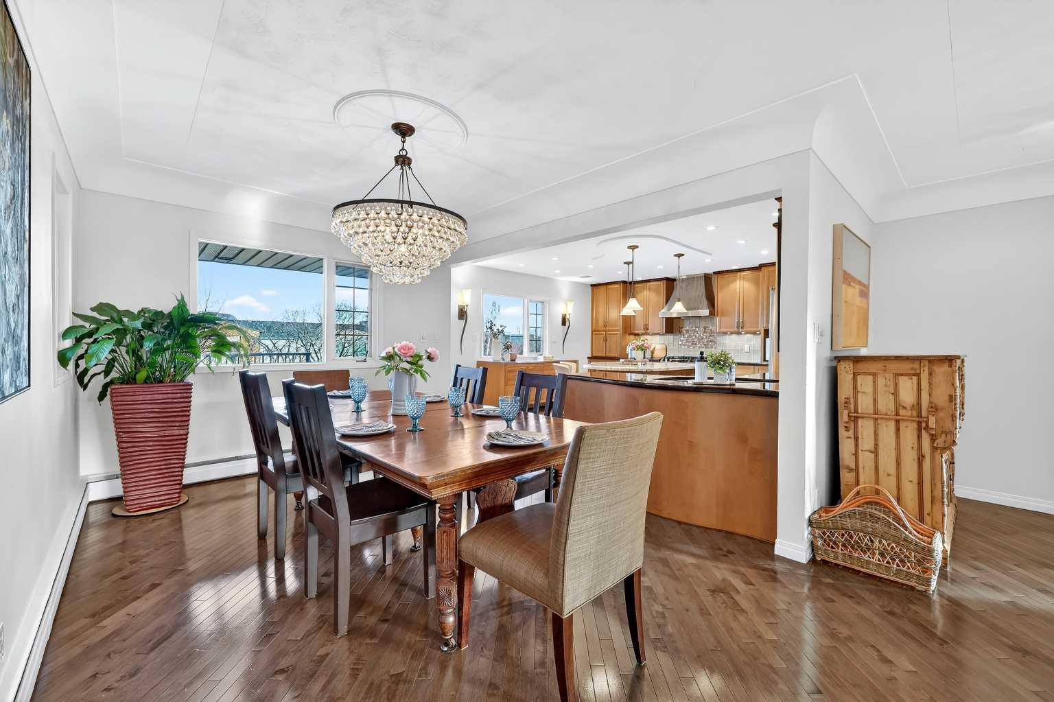 1659 St Andrews Place NW