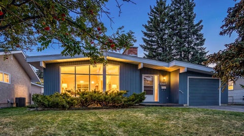 Photo of 10607 Maplecreek Drive SE, Calgary, AB T2J 1V2 (MLS # A2348433)