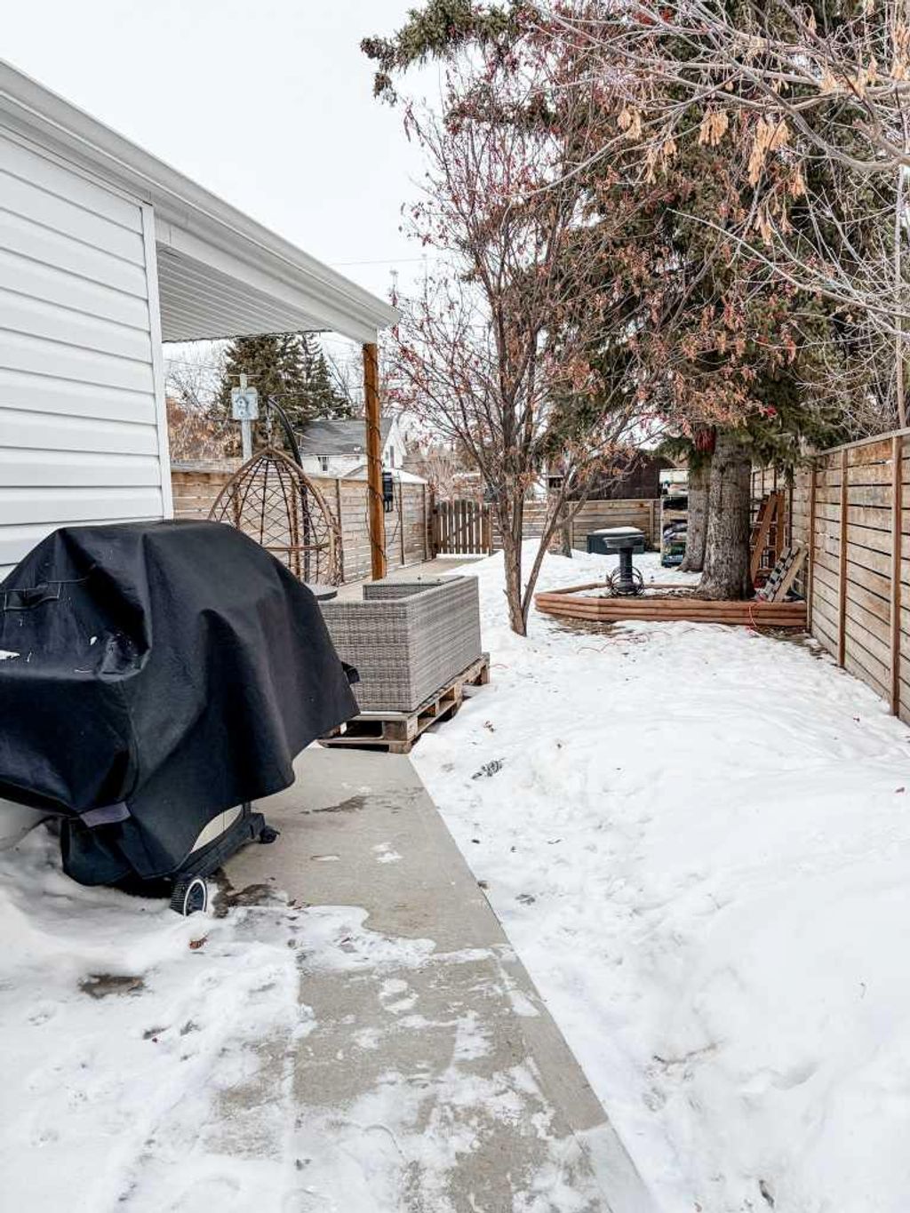 Photo of 5812 50A Avenue, Stettler, AB T4K 1C3 (MLS # A2292598)