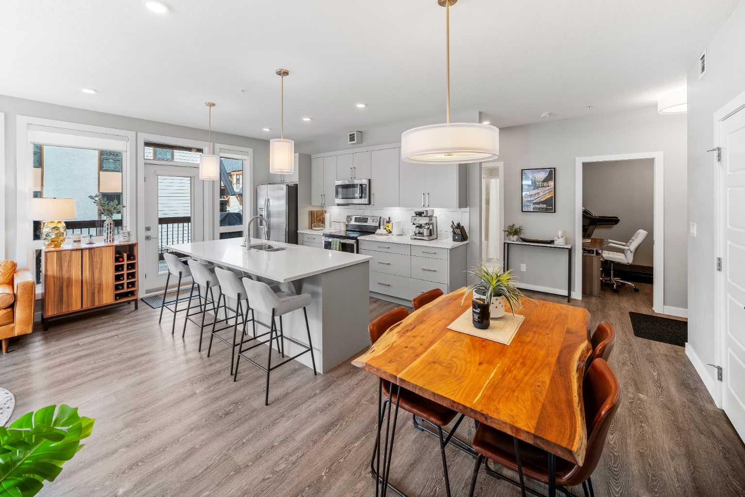 106 Stewart Creek Rise 205