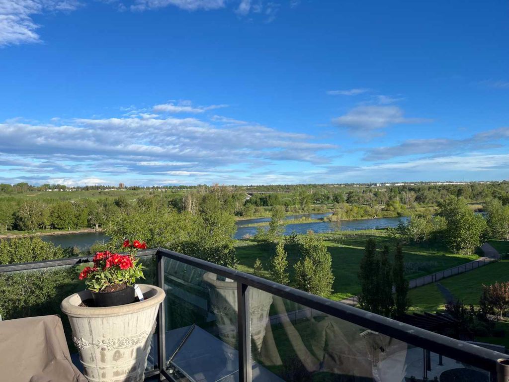 Photo of 211 Quarry Way SE #504, Calgary, AB T2C 5M7 (MLS # A2296363)