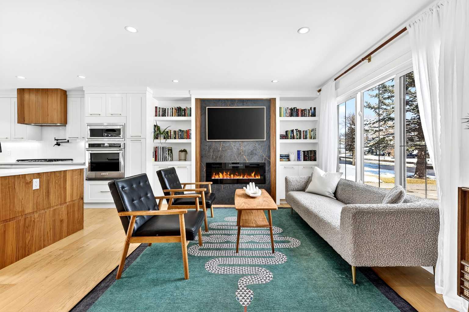 6323 Crowchild Trail SW