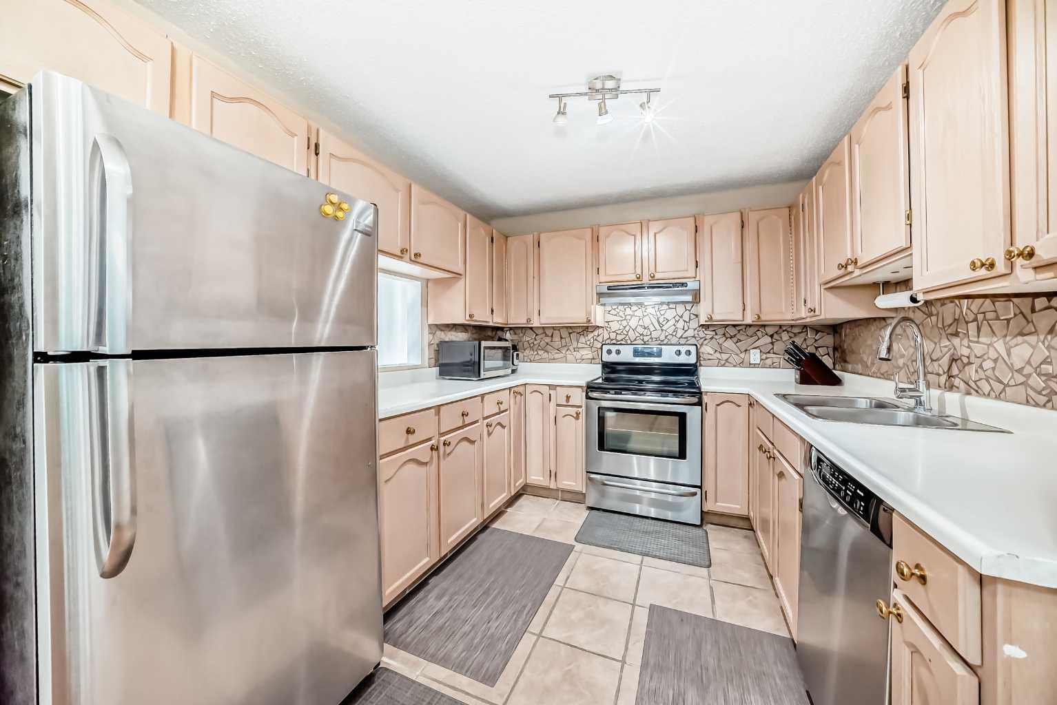 15 Falshire Terrace NE