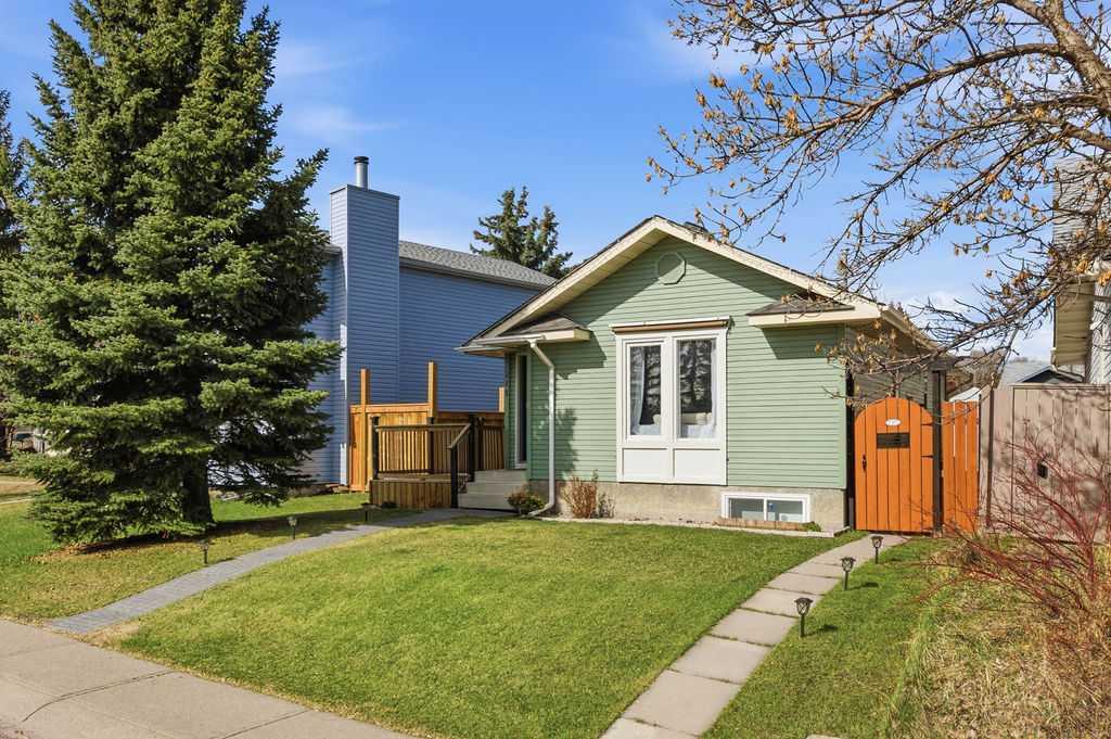 111 Shawglen Road SW