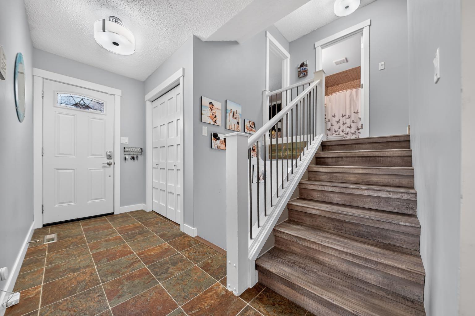 47 Wildwood Crescent W