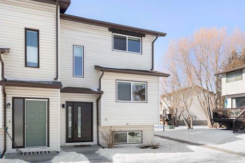 73 Glenbrook Crescent 11 Cochrane AB T4C 1G1