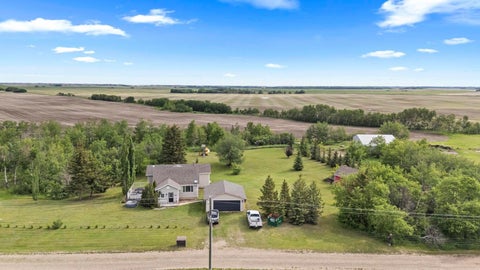 Photo of 10 Railway Avenue N, Rosalind, AB T0B 3Y0 (MLS # A2321072)