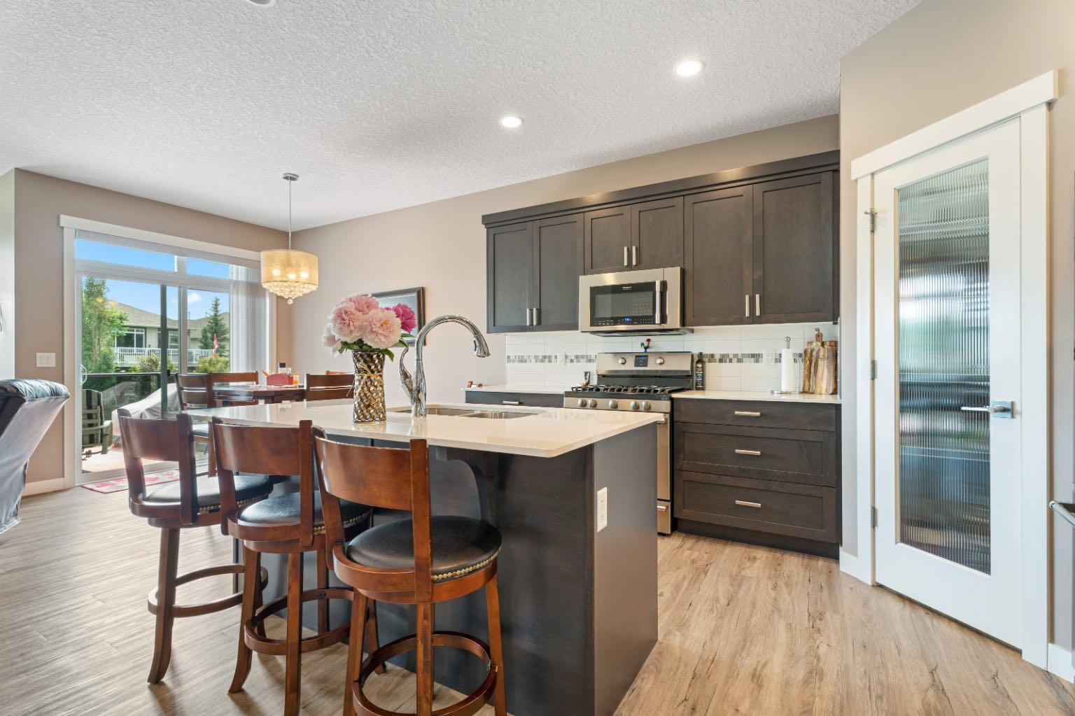 1911 High Park Circle NW
