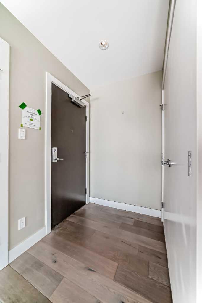 1122 3 Street SE 3701