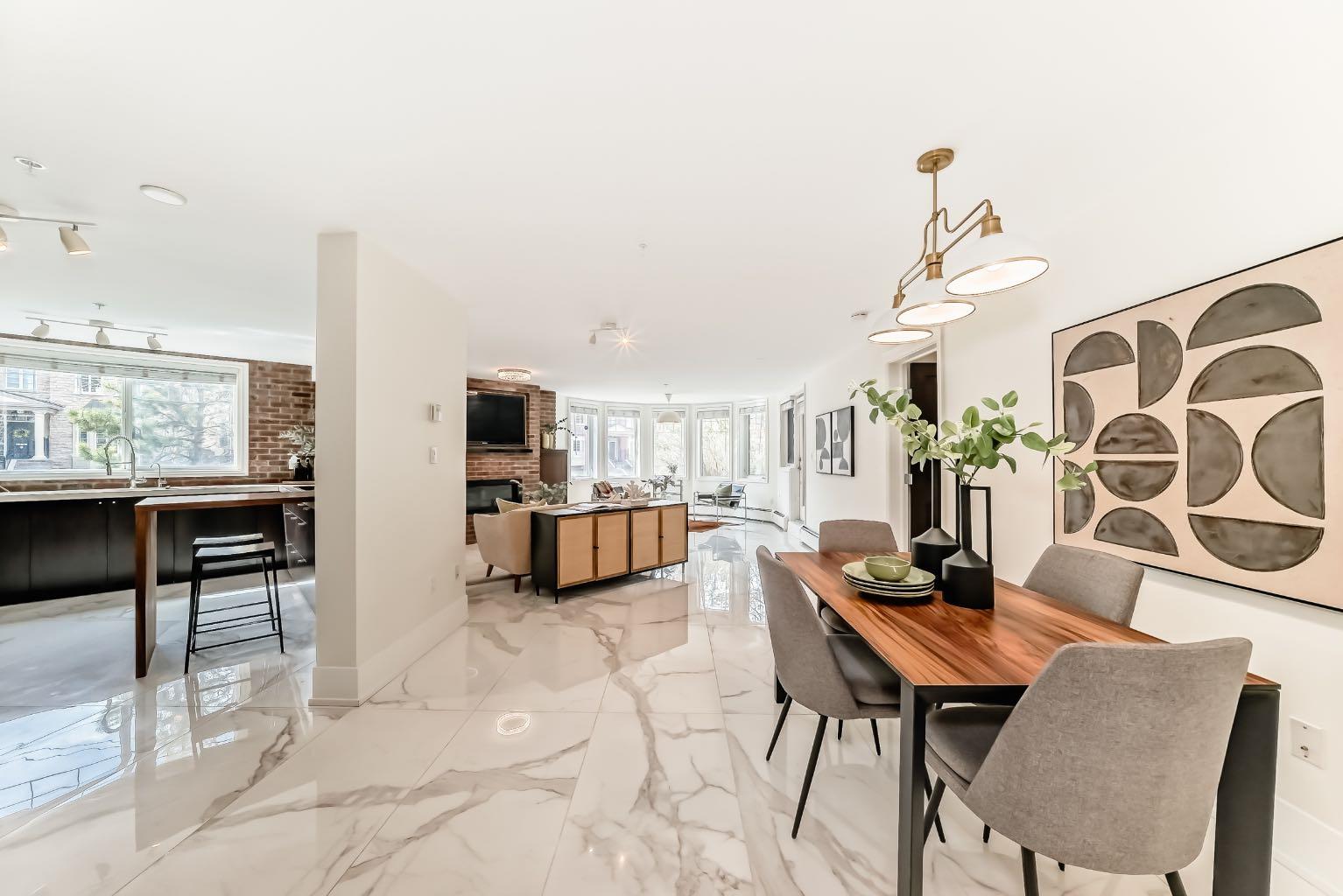 2422 Erlton Street SW 101