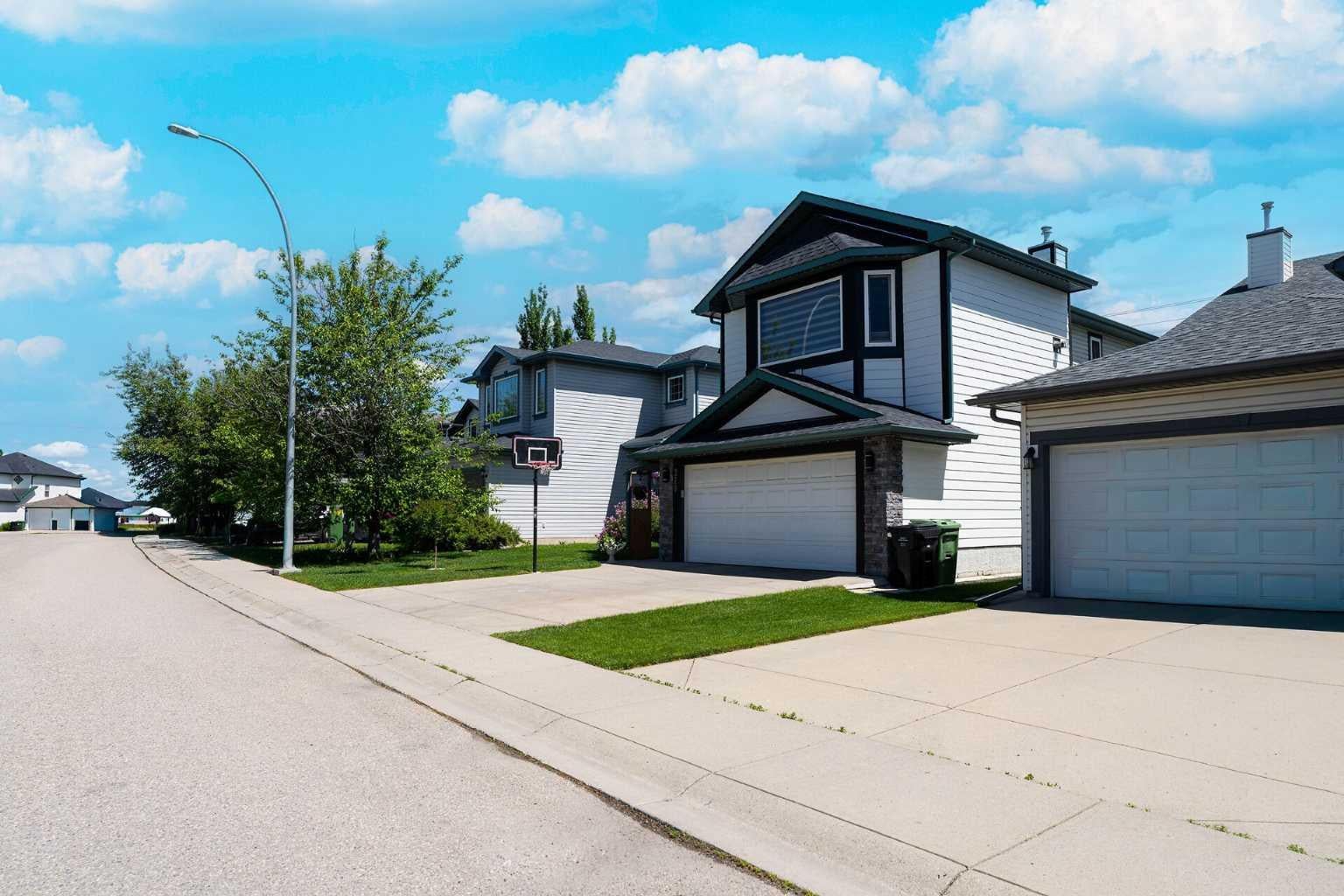 270 Somerside Park SW