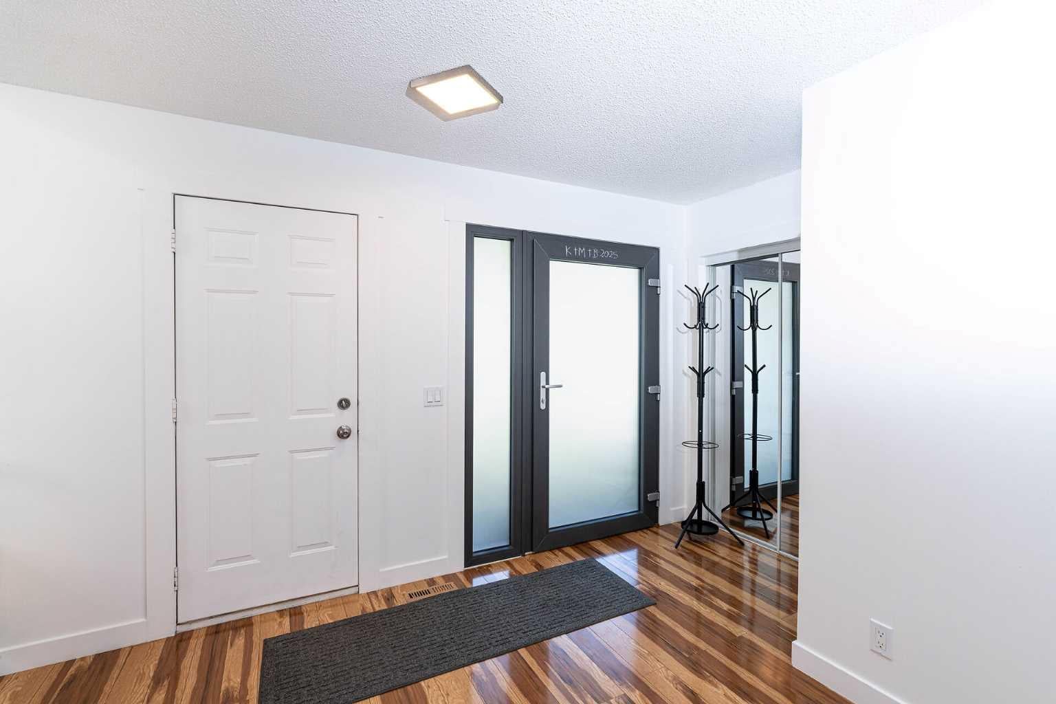 270 Somerside Park SW