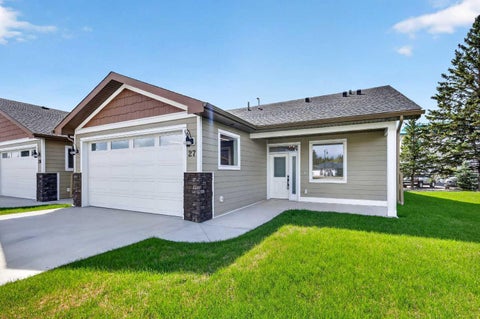 Photo of 610 4 Avenue SW #27, Sundre, AB T0M 1X0 (MLS # A2349151)