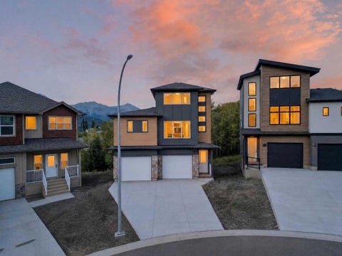 Photo of 8602 25 Avenue, Coleman, AB T0K 0M0 (MLS # A2347099)