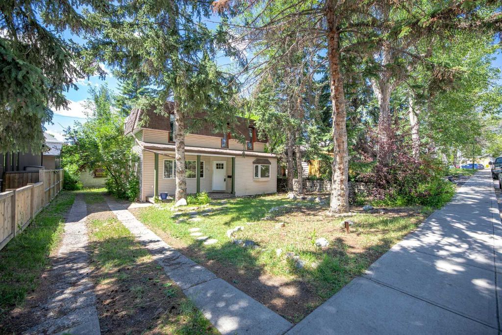 Photo of 155 35 Street NW, Calgary, AB T2N 2Z2 (MLS # A2282877)