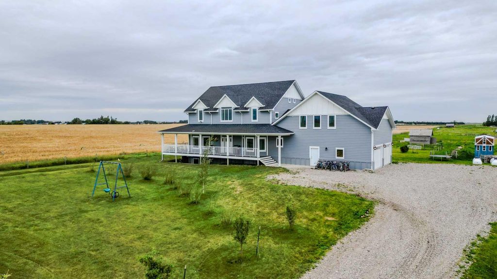 Photo of 204041 Twp Rd 6-3A, Rural Warner No. 5, County of, AB T0K 2S0 (MLS # A2265275)