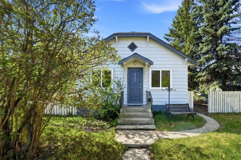 Photo of 4605 49 Street, Red Deer, AB T4N 1T4 (MLS # A2314100)