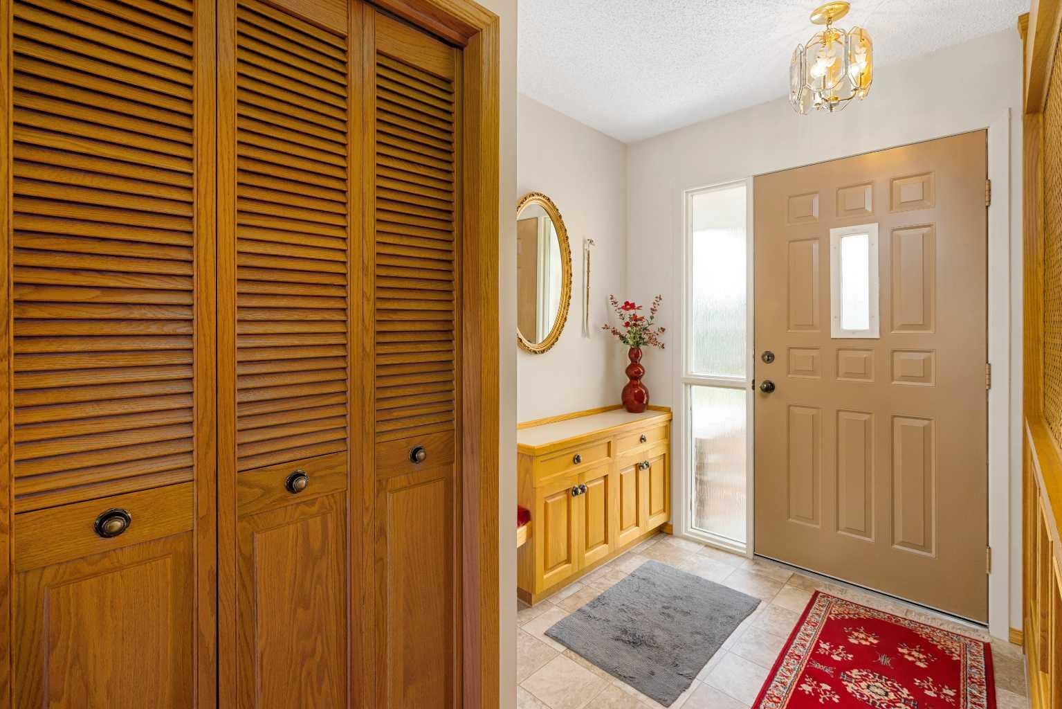40 Thornlee Crescent NW
