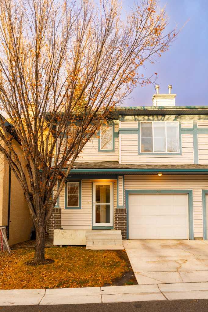 24 Hidden Creek Rise NW