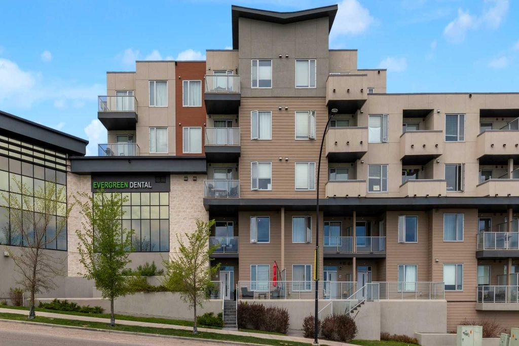 Photo of 30 Shawnee Common SW #101, Calgary, AB T2Y 0R1 (MLS # A2315312)