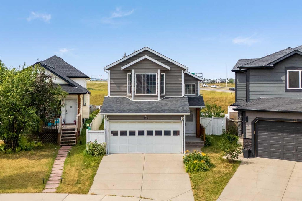 Photo of 117 Hidden Spring Circle NW, Calgary, AB T3A 5H4 (MLS # A2334324)