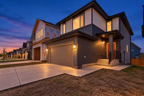 Photo of 48 Southborough Lane, Cochrane, AB T4C 3J4 (MLS # A2348338)