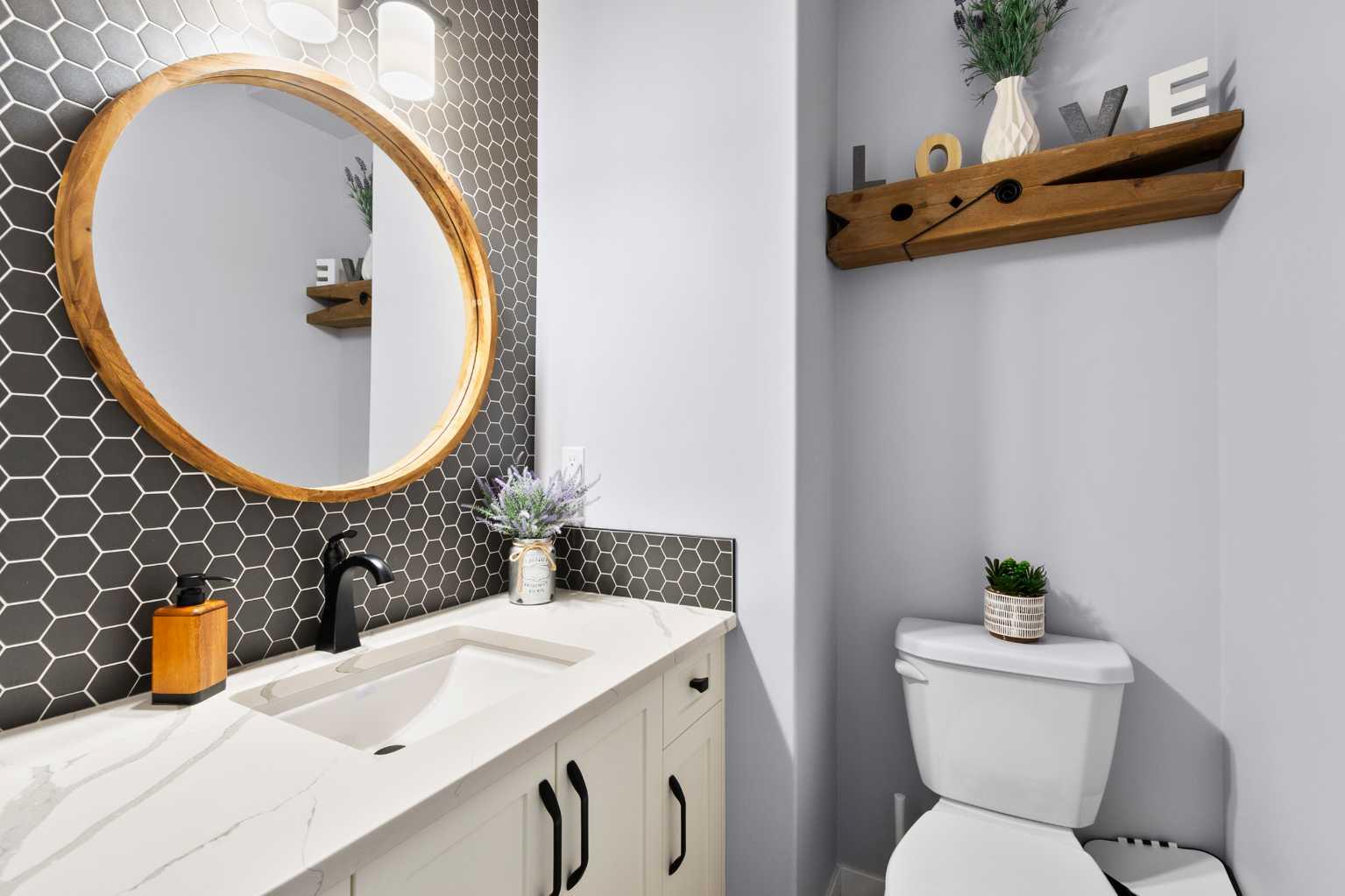 1024 Carriage Lane Drive