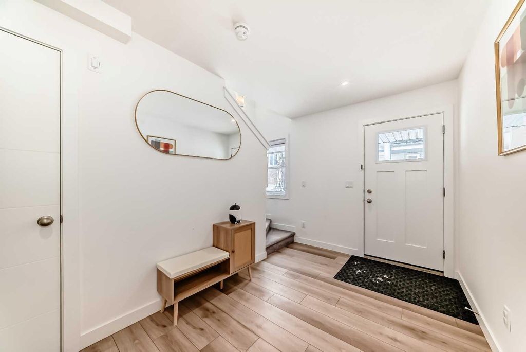 Photo of 44 Spring Creek Common SW, Calgary, AB T2E 6E2 (MLS # A2287438)