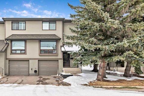 Photo of 5019 46 Avenue SW #32, Calgary, AB T3E 6R1 (MLS # A2293736)