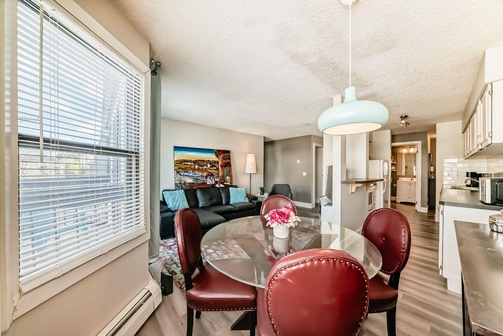Photo of 630 57 Avenue SW #306, Calgary, AB T2V 0H4 (MLS # A2260824)