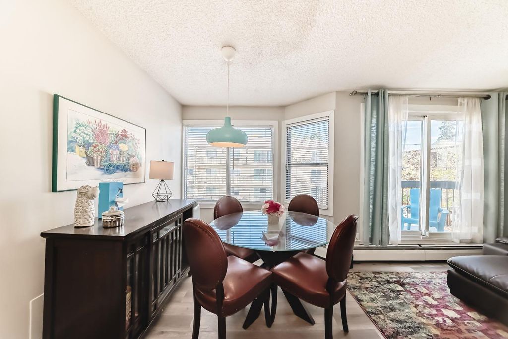 Photo of 630 57 Avenue SW #306, Calgary, AB T2V 0H4 (MLS # A2260824)