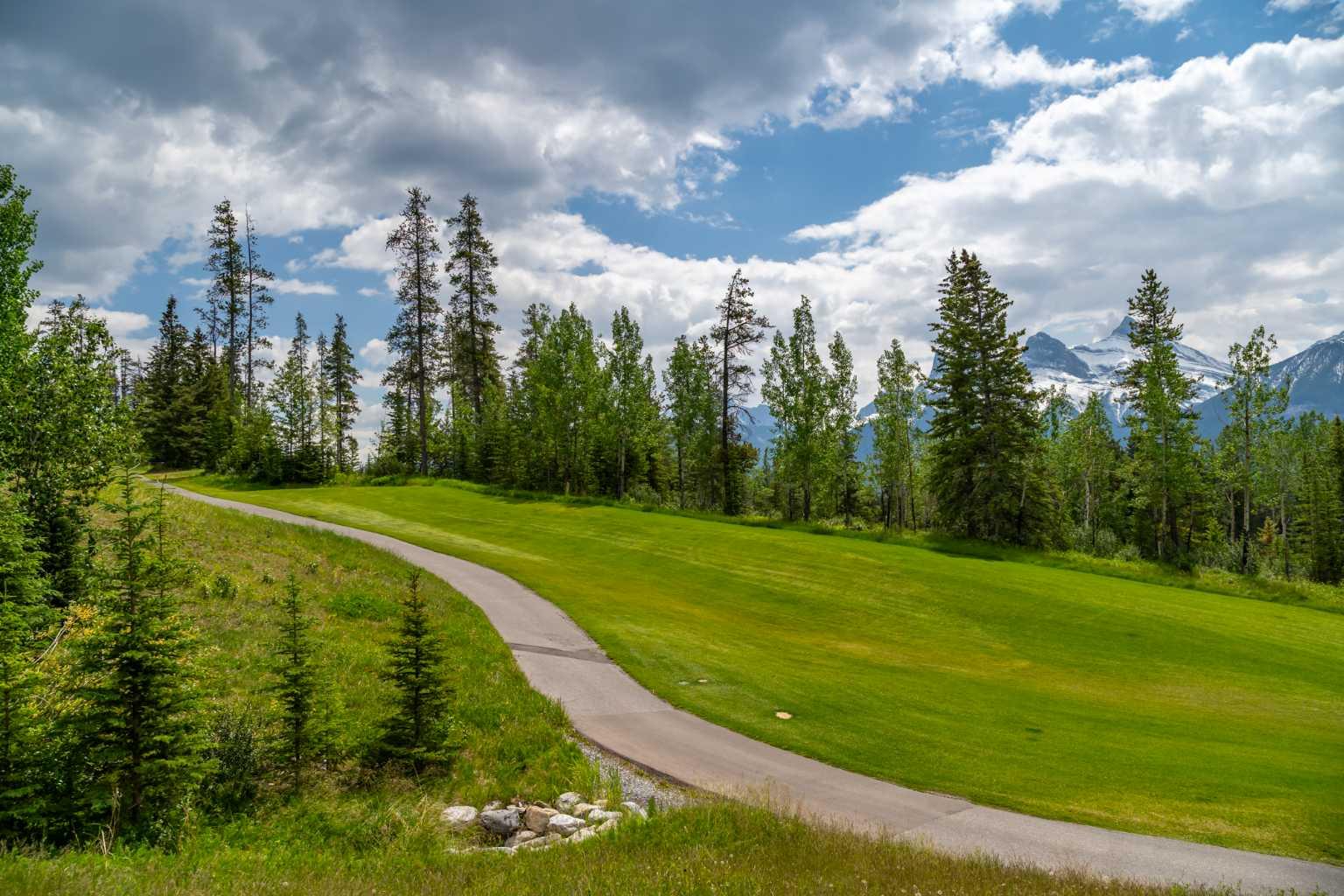 129 Silvertip Ridge