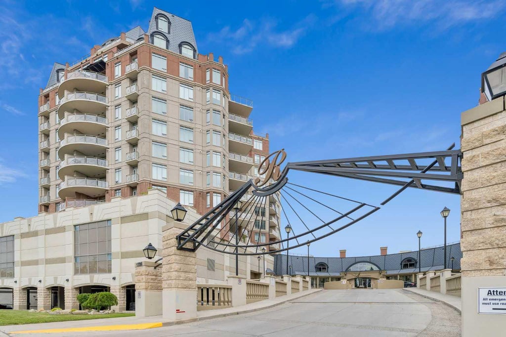 Photo of 1726 14 Avenue NW #406, Calgary, AB T2N 4Y8 (MLS # A2324199)